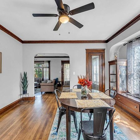 קליבלנד Beautifully Remodeled Duplex Apt In West Blvd מראה חיצוני תמונה