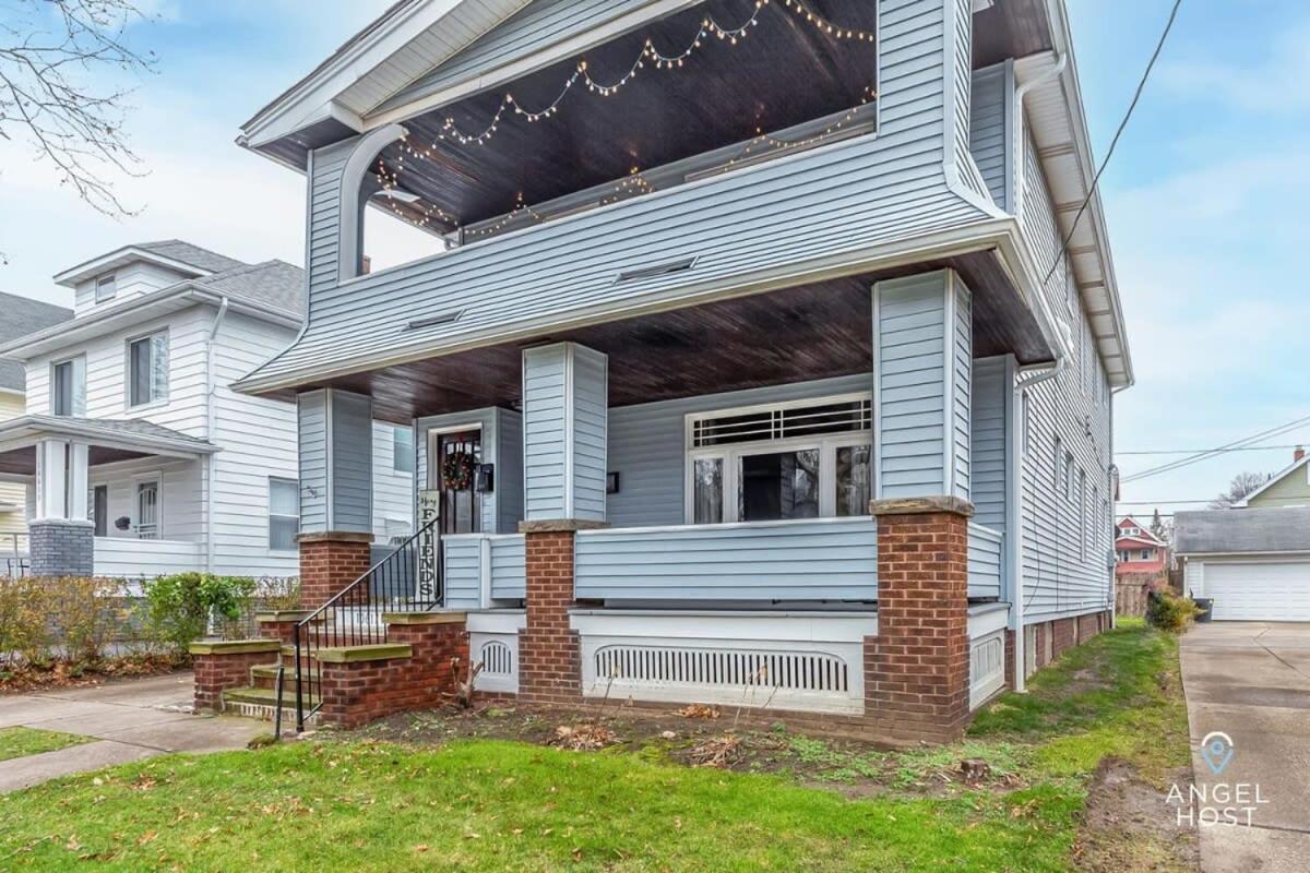 קליבלנד Beautifully Remodeled Duplex Apt In West Blvd מראה חיצוני תמונה