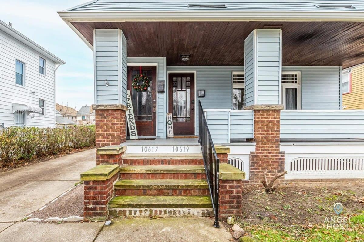 קליבלנד Beautifully Remodeled Duplex Apt In West Blvd מראה חיצוני תמונה