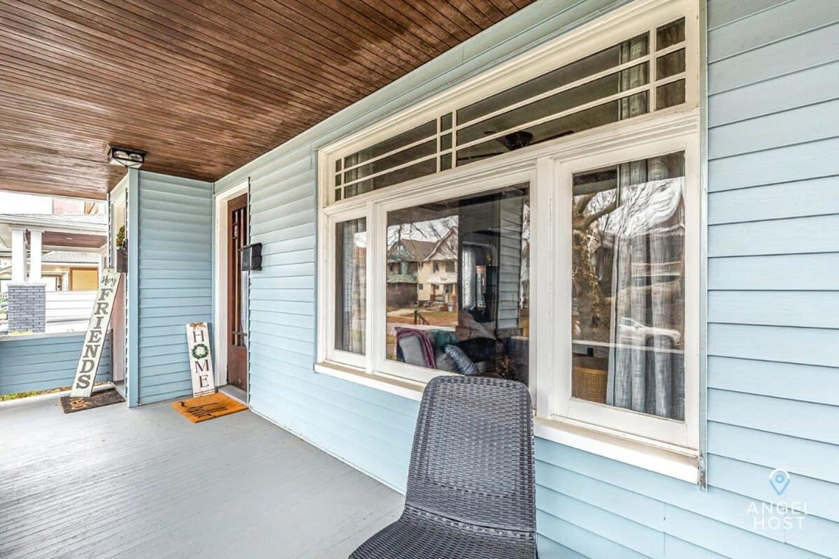 קליבלנד Beautifully Remodeled Duplex Apt In West Blvd מראה חיצוני תמונה