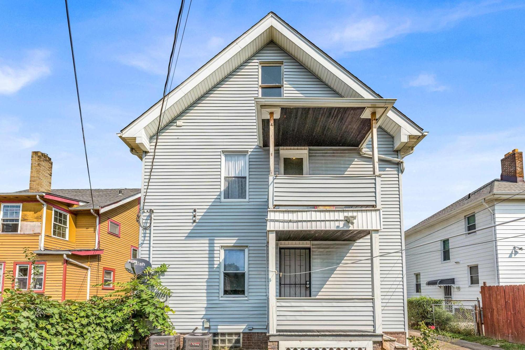 קליבלנד Beautifully Remodeled Duplex Apt In West Blvd מראה חיצוני תמונה