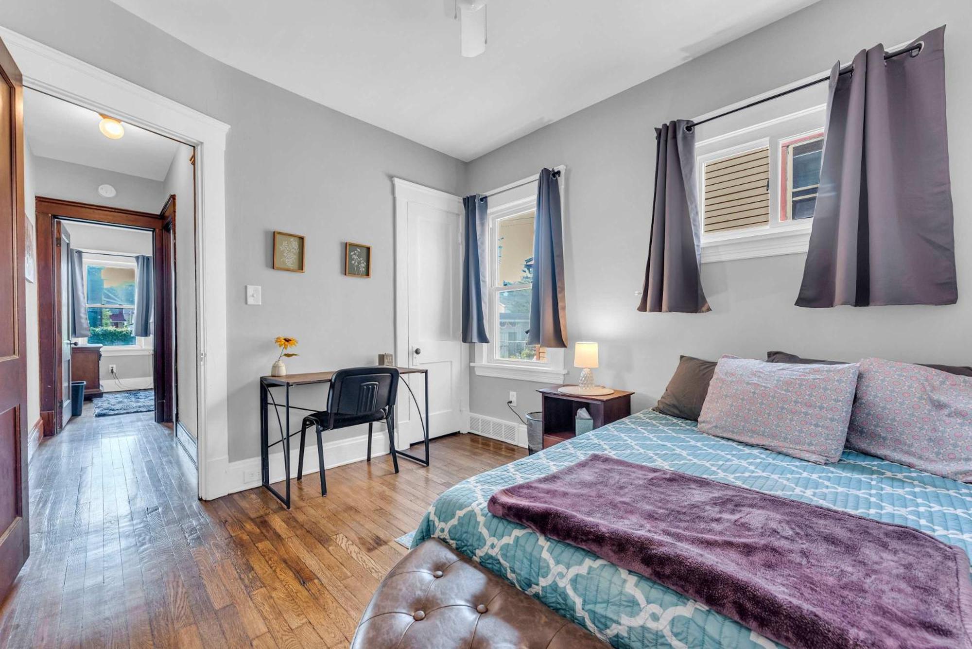 קליבלנד Beautifully Remodeled Duplex Apt In West Blvd מראה חיצוני תמונה